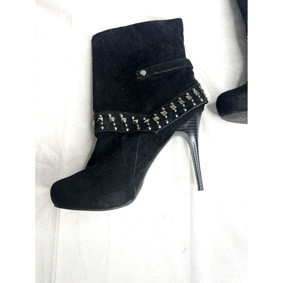 Dollhouse Women Faux Suede Black Stiletto Boots with silver studs size 11 - Picture 3 of 8